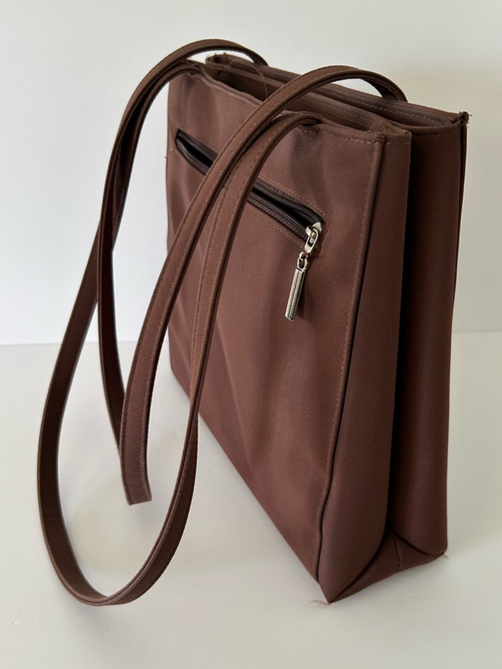 Vintage Y2K Handbag Shoulder Tote (Flawed) - Unbranded - Color: Burgundy/Brown - Picture 2 of 16